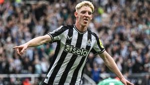 kaiyun-安东尼-戈登：我去年险些离开纽卡，理解伊萨克正在经历的一切