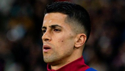 巴萨官方：坎塞洛租借加盟